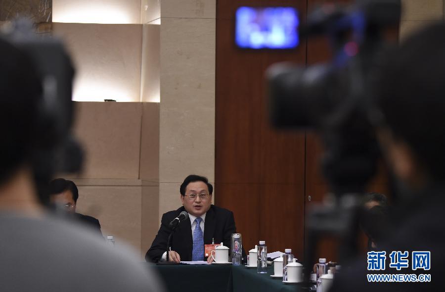 3��6�գ�ʮ����ȫ���˴���Ε��hɽ�|����F��ý�w�_�ţ�70���ý�wǰ�����L�� ���A��ӛ�� �����A �z