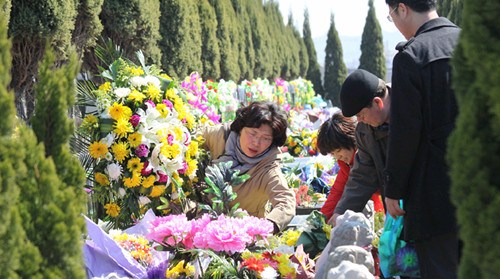 ��Ӣ�A���������棺��һ݅����Ϲ����p��׷��