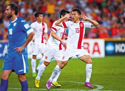 為國足打進1球的吳曦