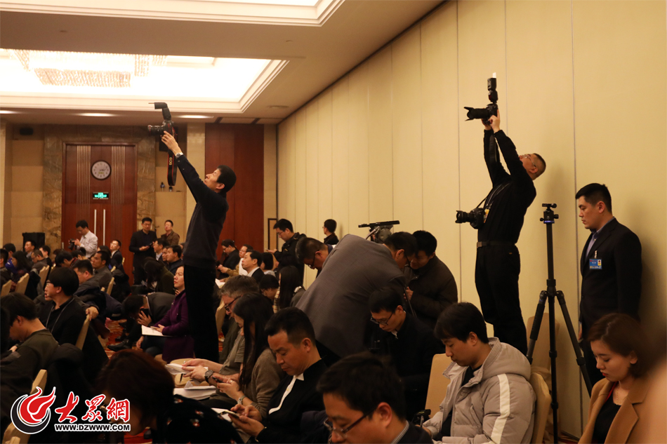 04���zӰӛ�ߠ���ռ�I(l��ng)�Ƹ��c�������� �z��.jpg