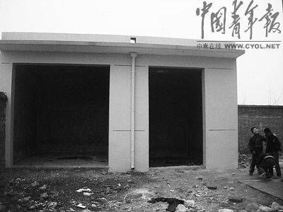 ���IС�W�ČW���ڿյ�偠t��ǰ��ˣ��ȡů�O��δҊۙӰ��