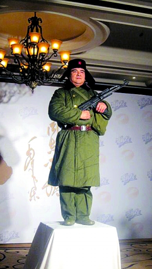 陳光標新形象引熱議