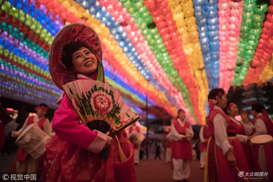 ���ؕr�g2018��5��12�����n���נ�����ð�ꅢ��ɏ�������У�ӭ�ӷ��Q����