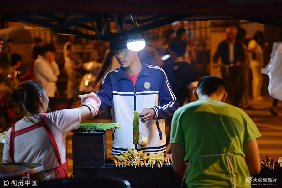 2018��5��31�գ�����ʡ�����У�ҹ��11�c���ң����߿����S��ë̹�S�ЌW���������ČW����m�߳�У�T����������������䁡������C��������·߅�����IЩ��Ե�ʳ���a���w����