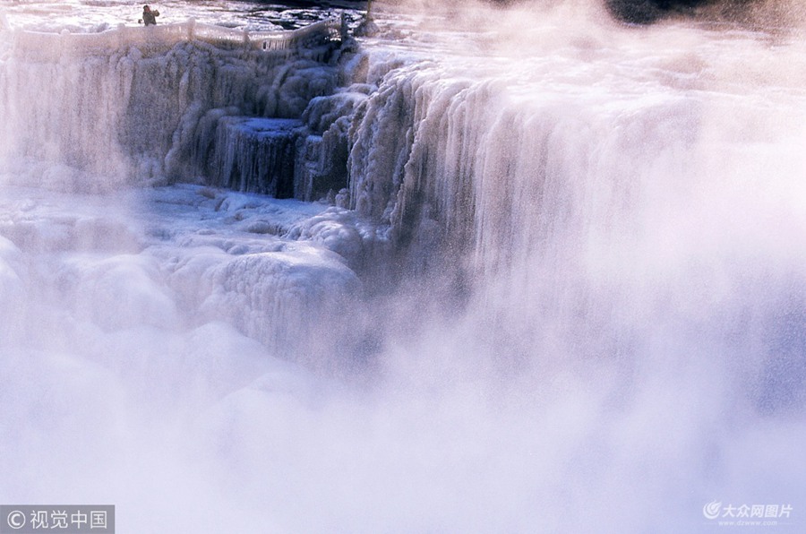 2018��12��23�գ�ɽ���R�ڣ����h�ؿ��ٲ��˝�����ˮ�F�M��һ���^��������