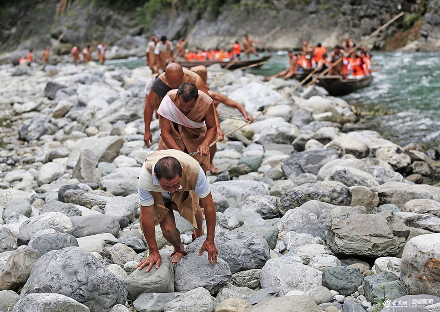 2019��6��25�գ�������ʩ���͖|�h���rϪ65�q�����w��������ں�߅��ؓ���w�K������һ�����οͣ��߿������������w��̖�ӣ��������w��ͬ�邃�����ͣ��n�����w��̖�ӻ�ʎ�����rϪ��ɽ���С�