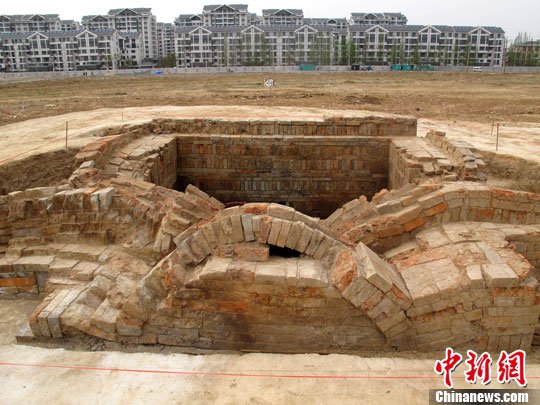 江蘇揚(yáng)州市文物局正式宣布發(fā)現(xiàn)隋煬帝陵