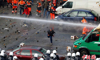 �����r(sh��)11�f��ʾ���������l(f��)�}�y