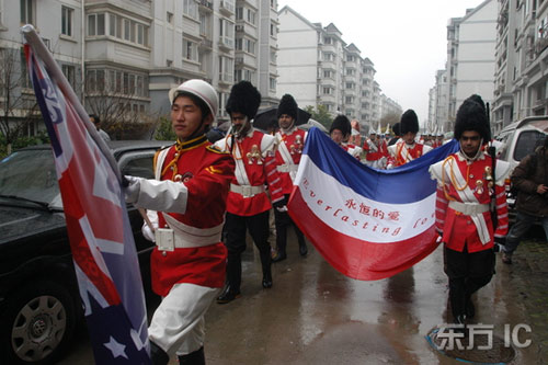 �Ͼ�����Ӣ���ʼ��l�ӭ�H