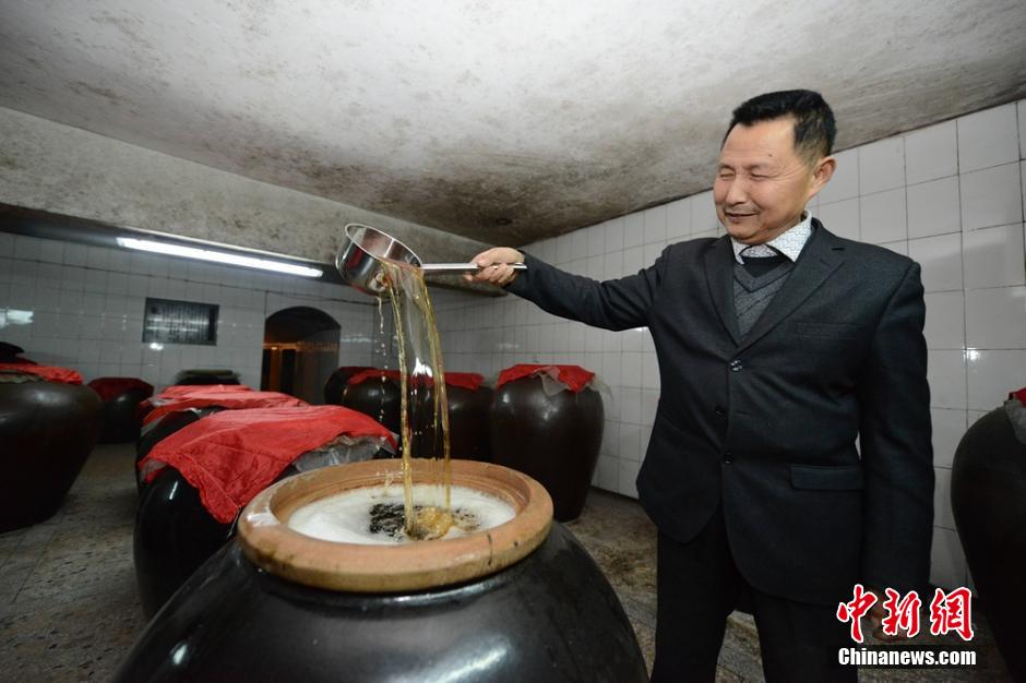 2��9�գ��������Lɳ�h����悴���Q�顰����������ƽ�����I�����˂����^���ԼҺ�լ�µľƽѡ�����ƽ��B��ԓ�ƽ�λ���Լ҄e����5����̎�����Լ��ĕr5���H�ִ�����ɣ�����e1200ƽ�ף����и��N�ٽ�󉯾�һǧ������