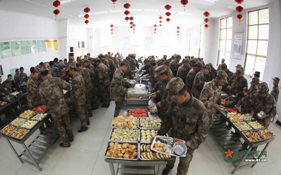 ��5�꣬��ꠈA�M�����135�f��ʹε�ʳ�ޱ����΄պ�3000���˴ε��t�������΄ա��Ⱥ󱻿�����Þ顰���M�hί�������M���ÈF����λ�����B�m10�걻��ر�վ�����Þ顰ȫ�潨�O���M��λ��