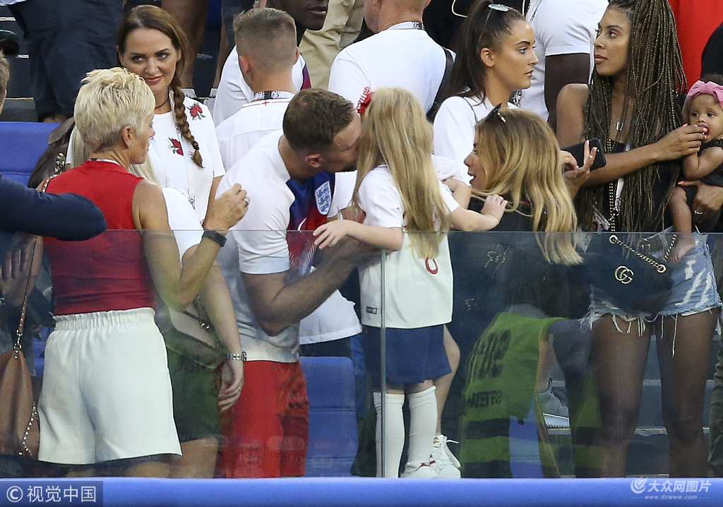 7��7�������_˹�_�R����2018���_˹���籭1/4�Qِ�����0-2Ӣ���m��Ӣ���m꠆Tِ���c�Ҍّcף������